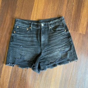 American Eagle high rise short